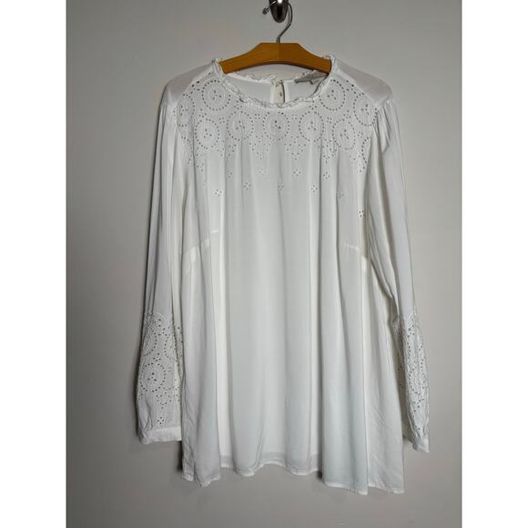 Loft Plus White Eyelet Long Sleeve Blouse Sz 18 Relaxed Casual Cottage Coastal - Picture 1 of 7